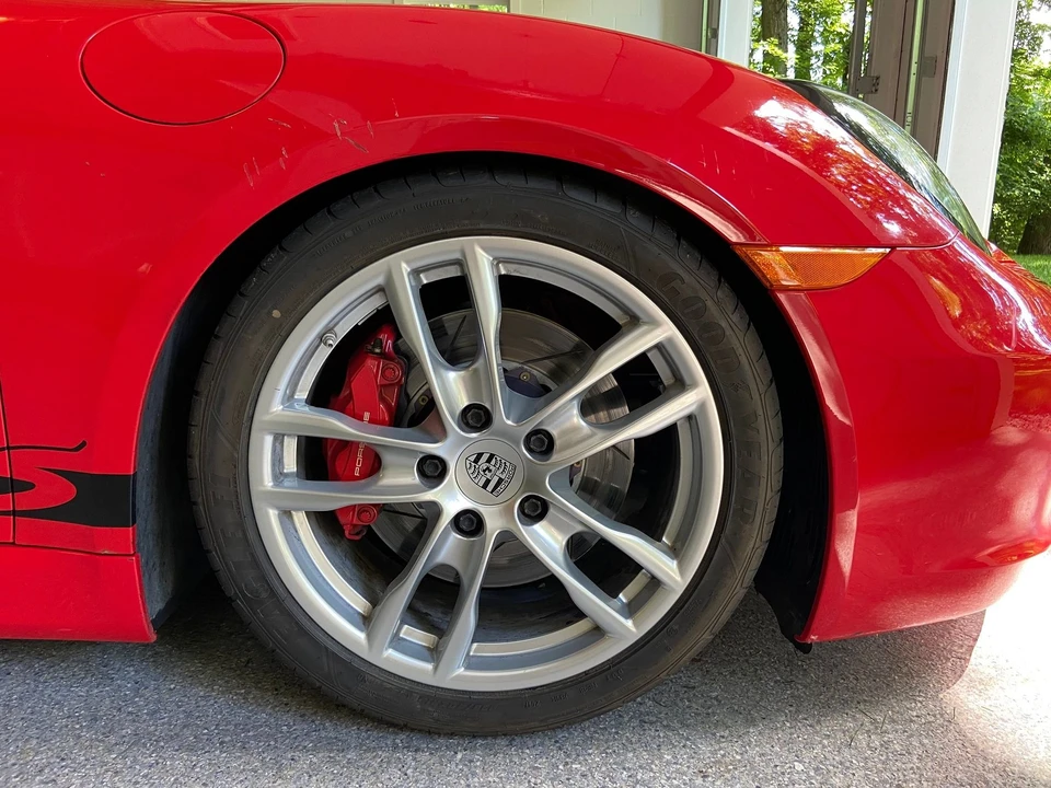 2014 Porsche 981 Cayman S - Image 24 of 31
