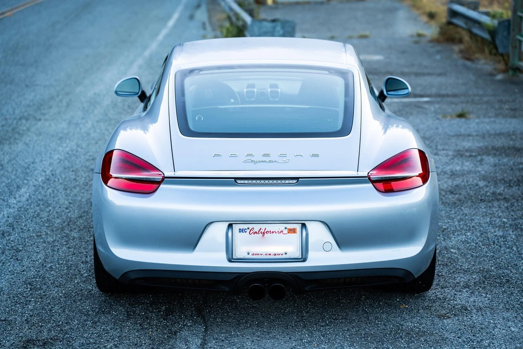 2014 Porsche 981 Cayman S - Image 8 of 23