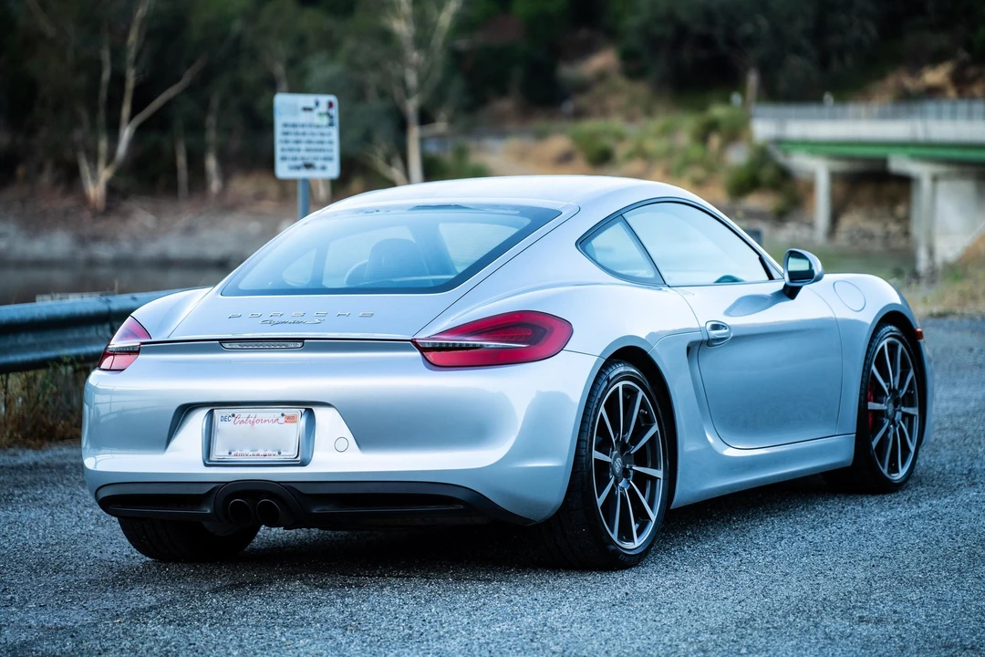 2014 Porsche 981 Cayman S - Image 16 of 23