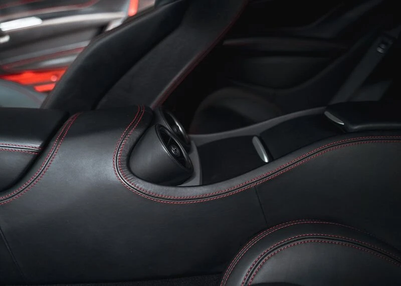 2014 Ferrari FF - Image 28 of 31