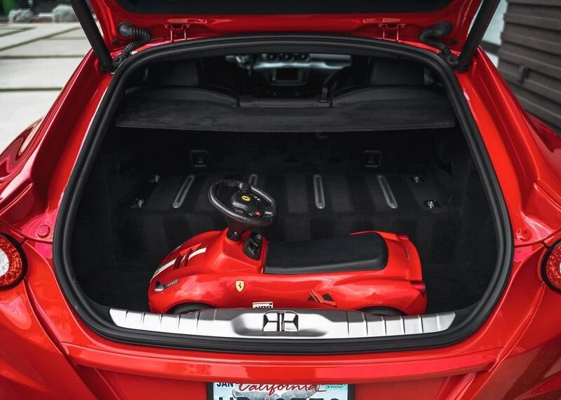 2014 Ferrari FF - Image 21 of 31