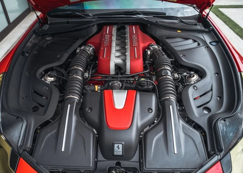 2014 Ferrari FF - Image 15 of 31