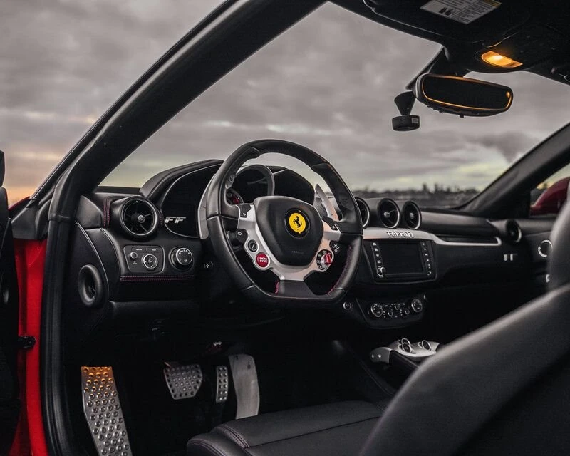 2014 Ferrari FF - Image 5 of 31