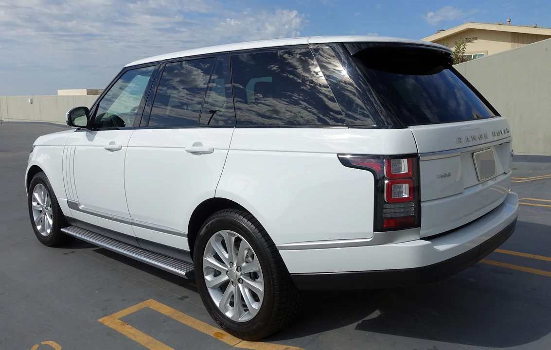2014 Land Rover Range Rover L405 - Image 3 of 5