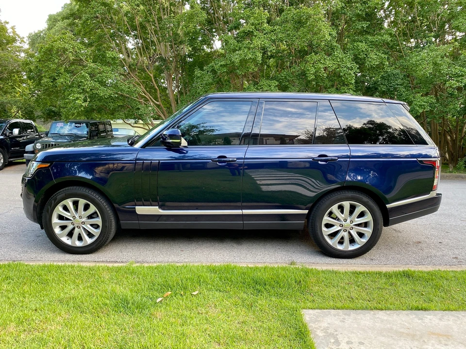 2014 Land Rover Range Rover L405 - Image 5 of 9