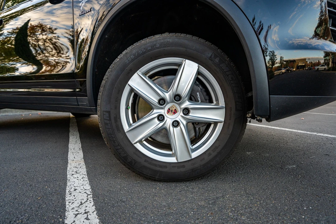 2014 Porsche 958 Cayenne Diesel - Image 14 of 15