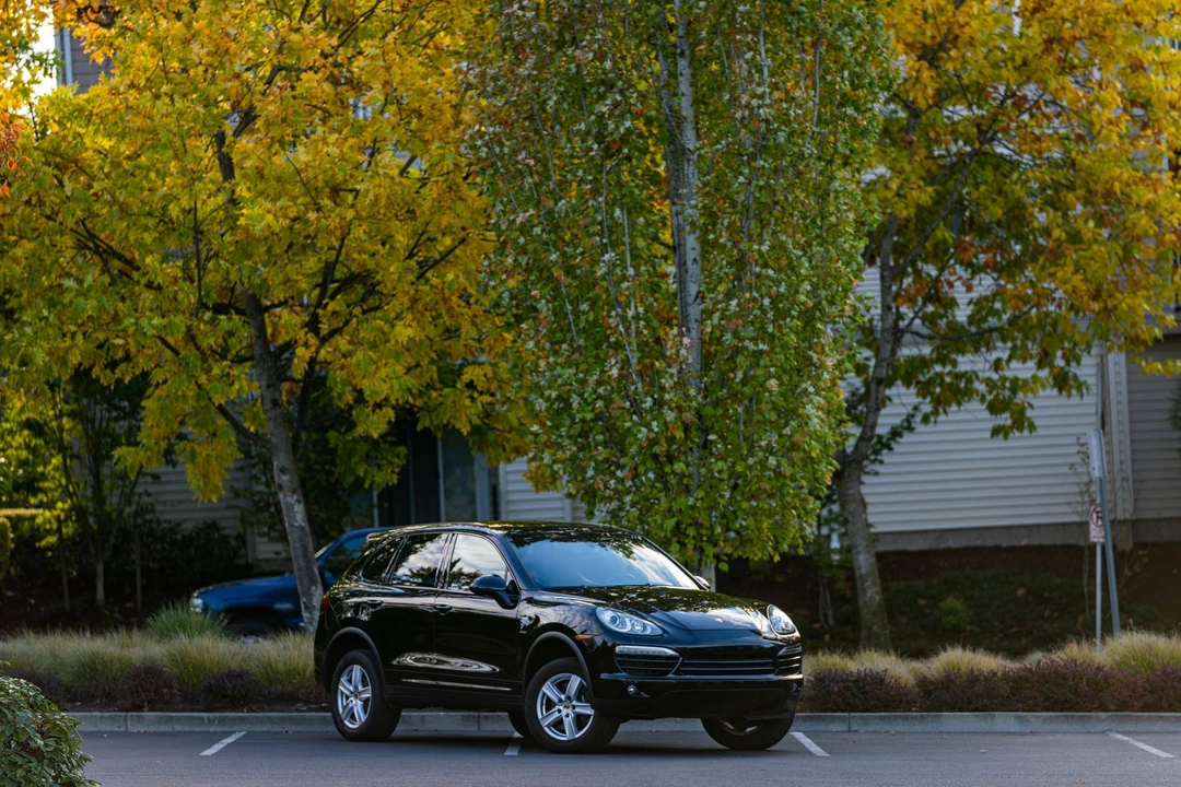 2014 Porsche 958 Cayenne Diesel - Image 2 of 15