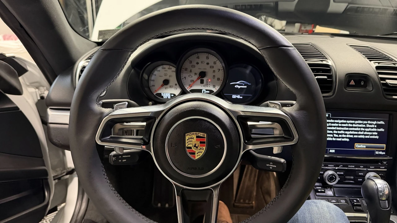 2014 Porsche 981 Cayman - Image 22 of 31