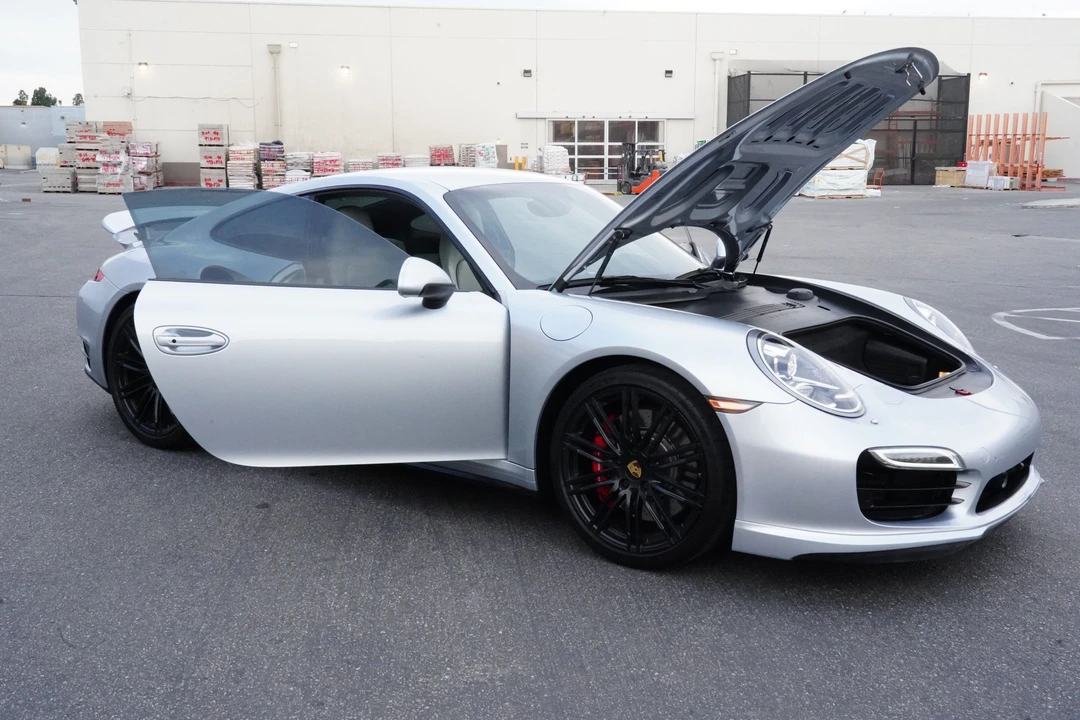 2014 Porsche 991 Turbo - Image 15 of 16