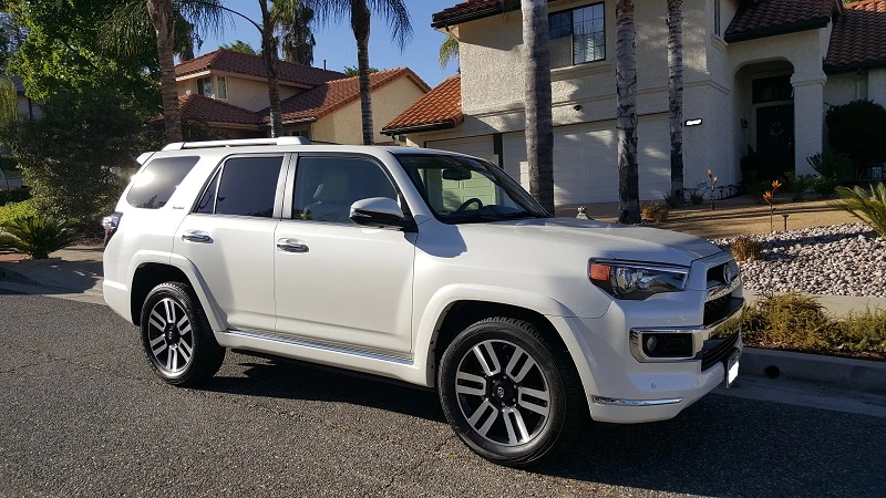 2015 Toyota 4Runner 5th Gen - Image 4 of 9