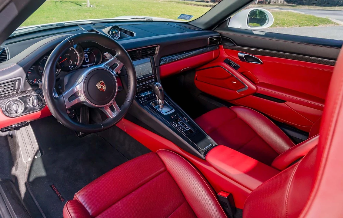 2015 Porsche 991 Turbo - Image 5 of 9