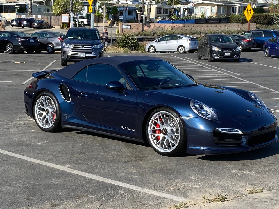 2015 Porsche 991 Turbo - Image 2 of 11