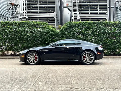 2015 Aston Martin V8 Vantage (2006-2017) - Image 2 of 4