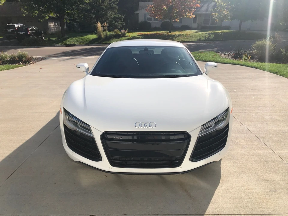 2015 Audi 42 R8 - Image 3 of 17