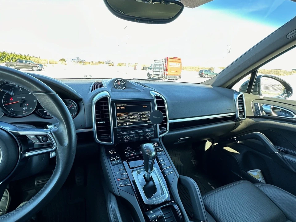 2015 Porsche 958 Cayenne Diesel - Image 22 of 30
