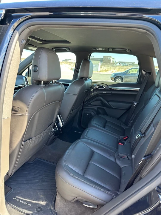2015 Porsche 958 Cayenne Diesel - Image 26 of 30
