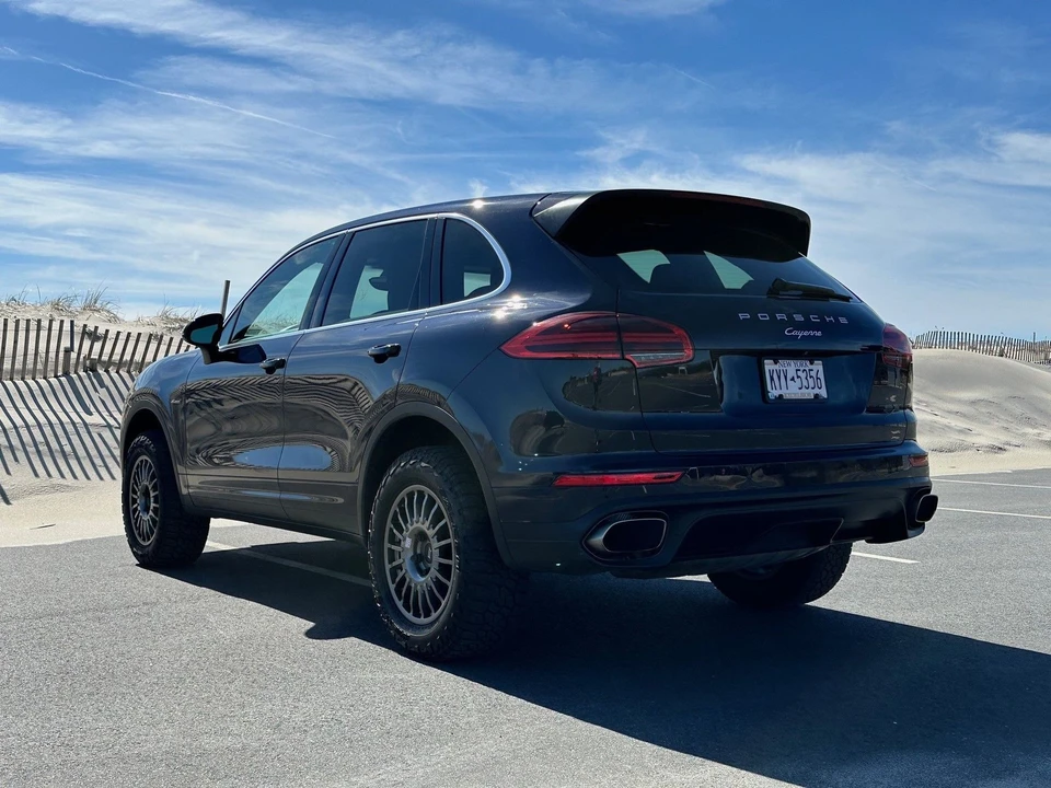 2015 Porsche 958 Cayenne Diesel - Image 10 of 31
