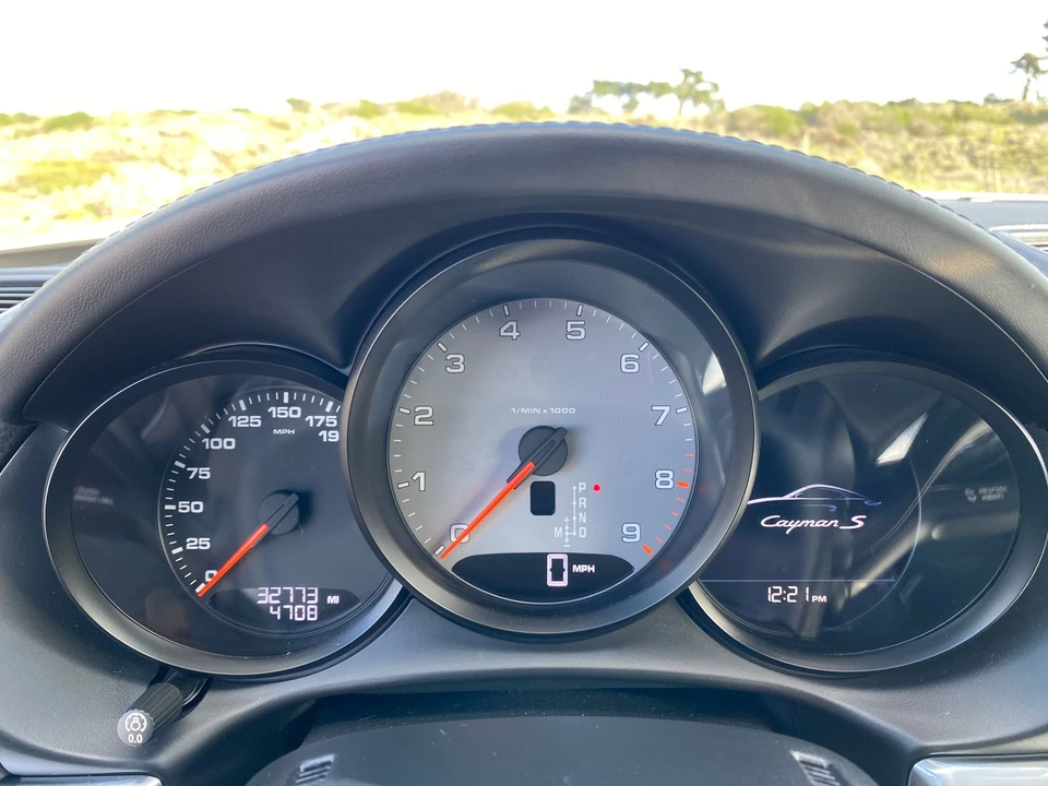 2015 Porsche 981 Cayman S - Image 18 of 21
