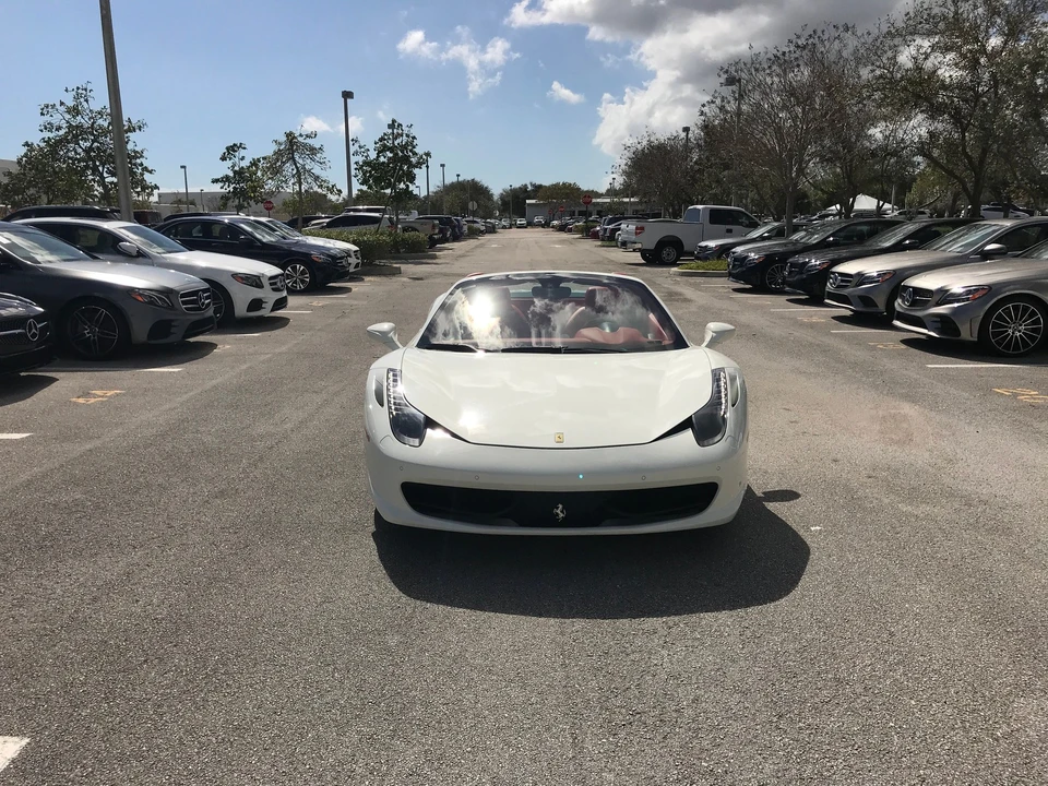 2015 Ferrari 458 Spider - Image 16 of 16