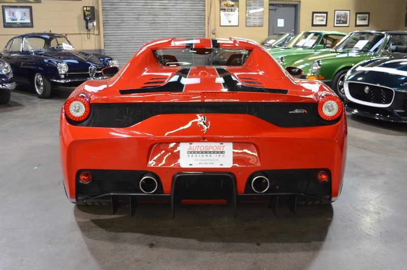2015 Ferrari 458 Speciale Aperta - Image 4 of 9