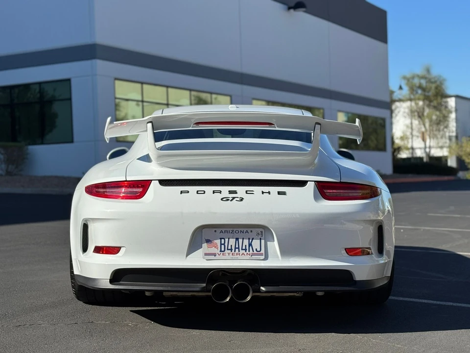 2015 Porsche 991 GT3 - Image 12 of 31