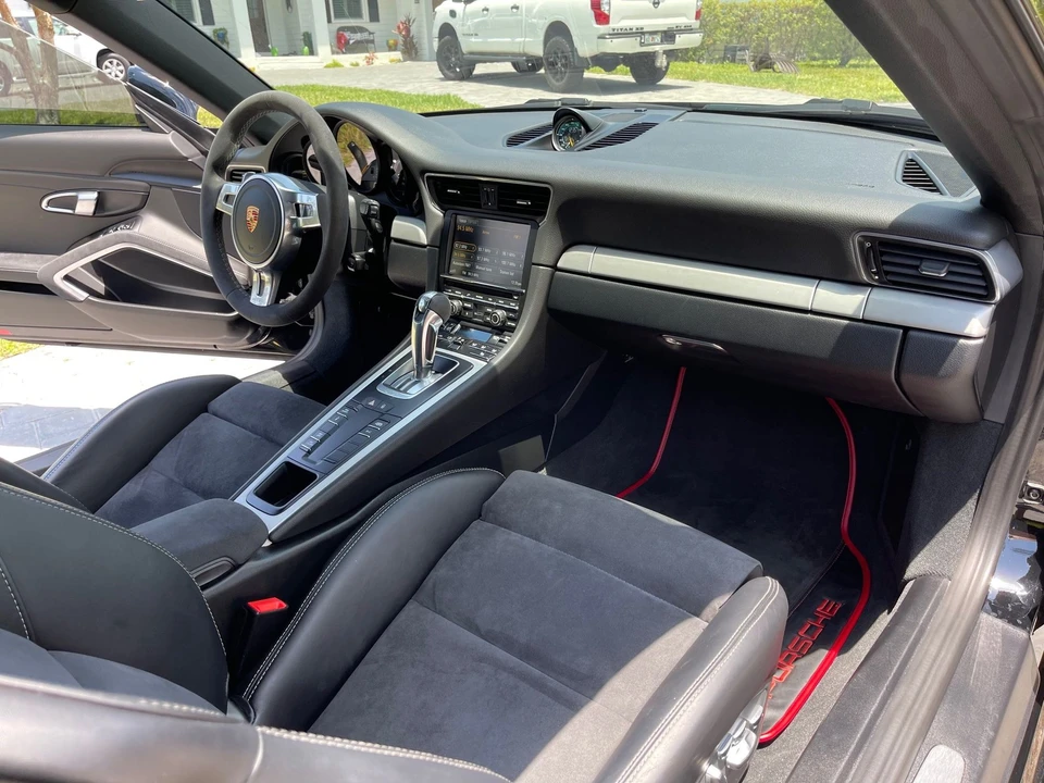 2015 Porsche 991 GT3 - Image 10 of 10