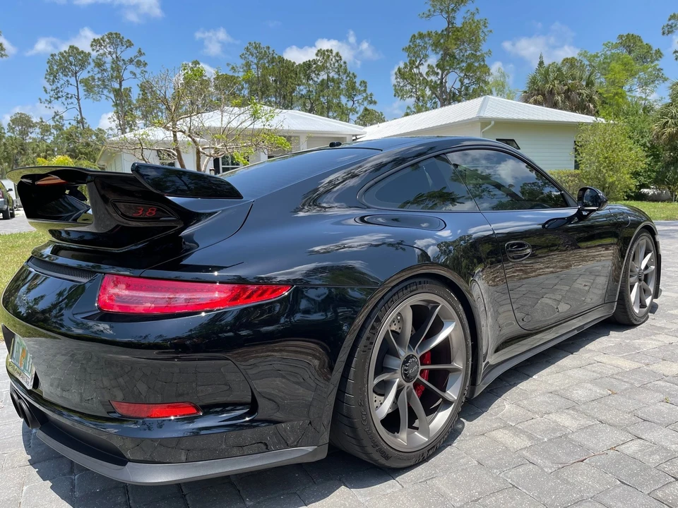 2015 Porsche 991 GT3 - Image 4 of 10