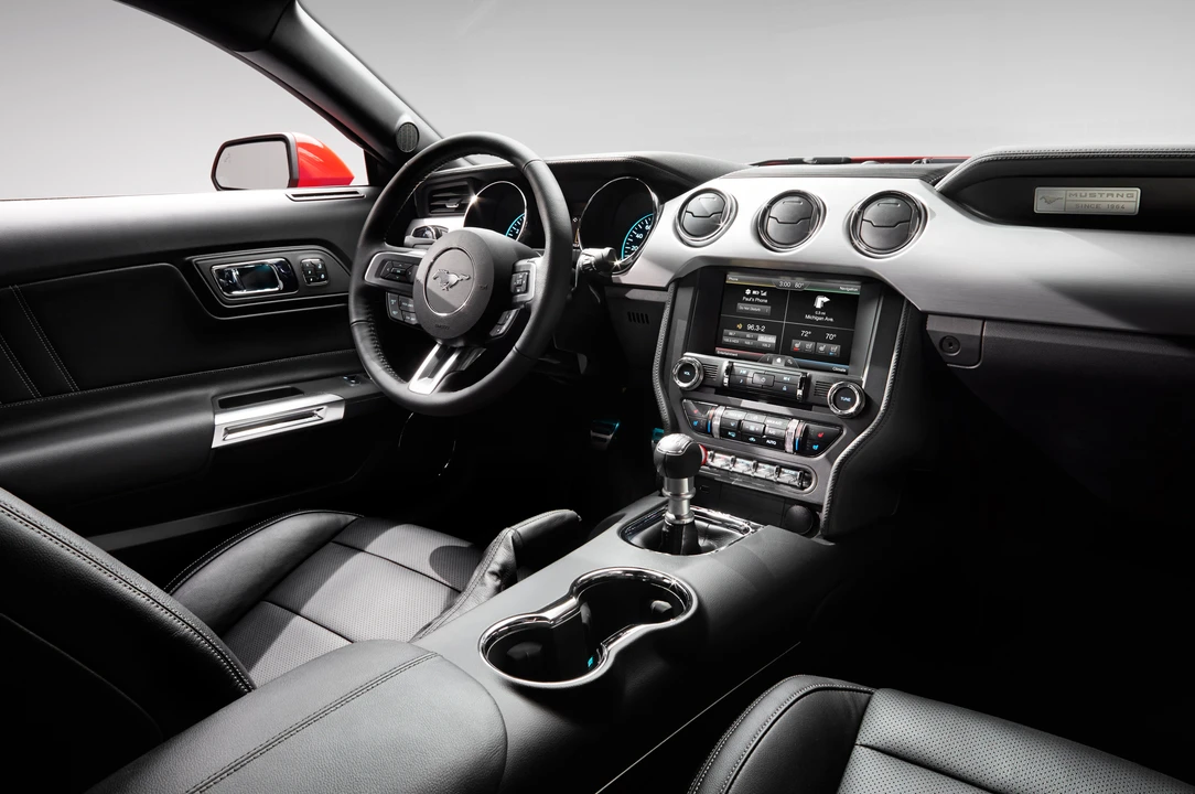 2015 Ford S550 Mustang - Image 2 of 7