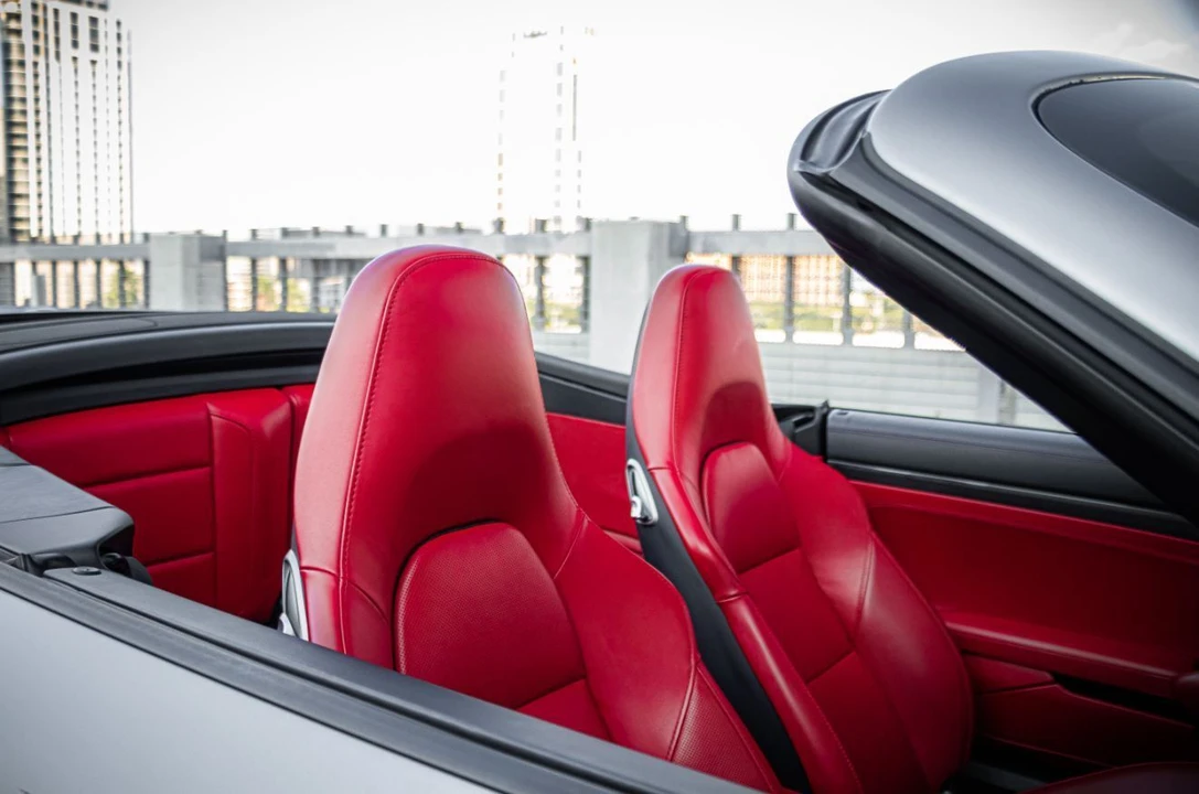 2015 Porsche 991 Turbo S - Image 9 of 16