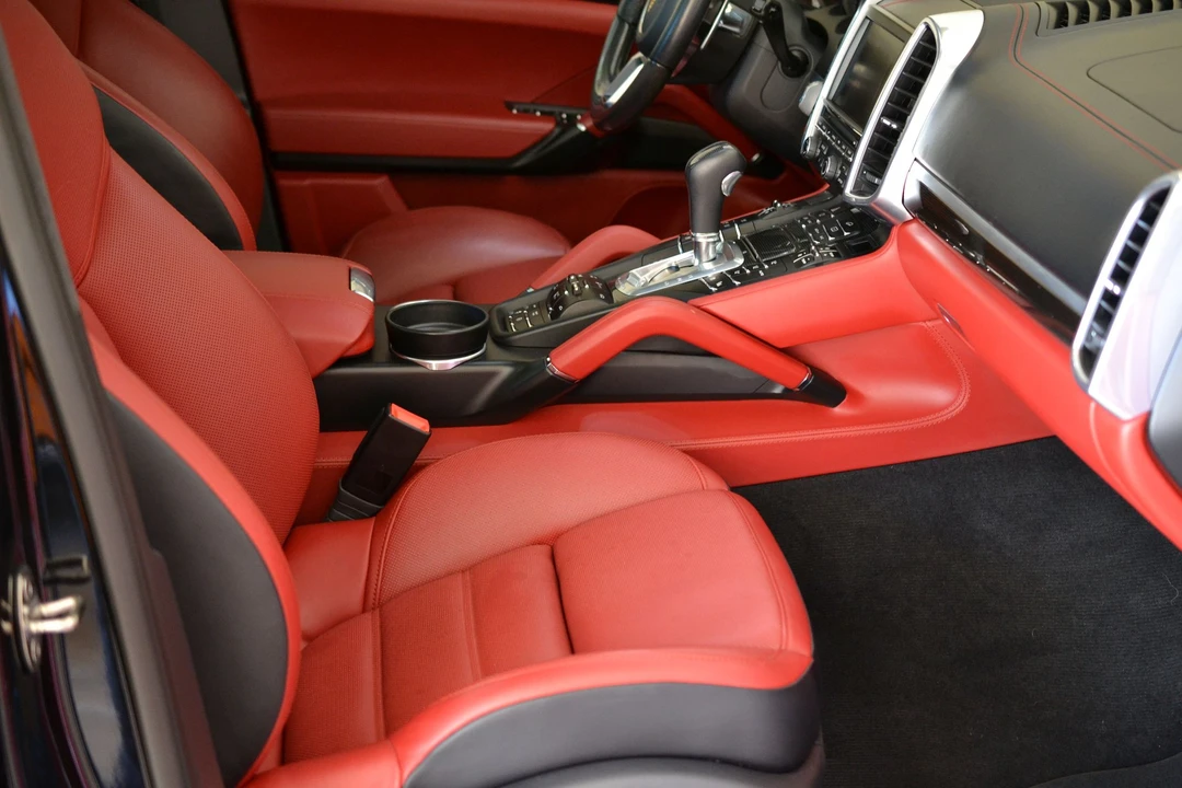 2015 Porsche 958 Cayenne Turbo - Image 13 of 13