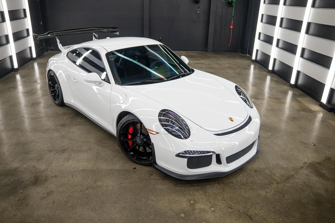 2016 Porsche 991 GT3 - Image 3 of 28
