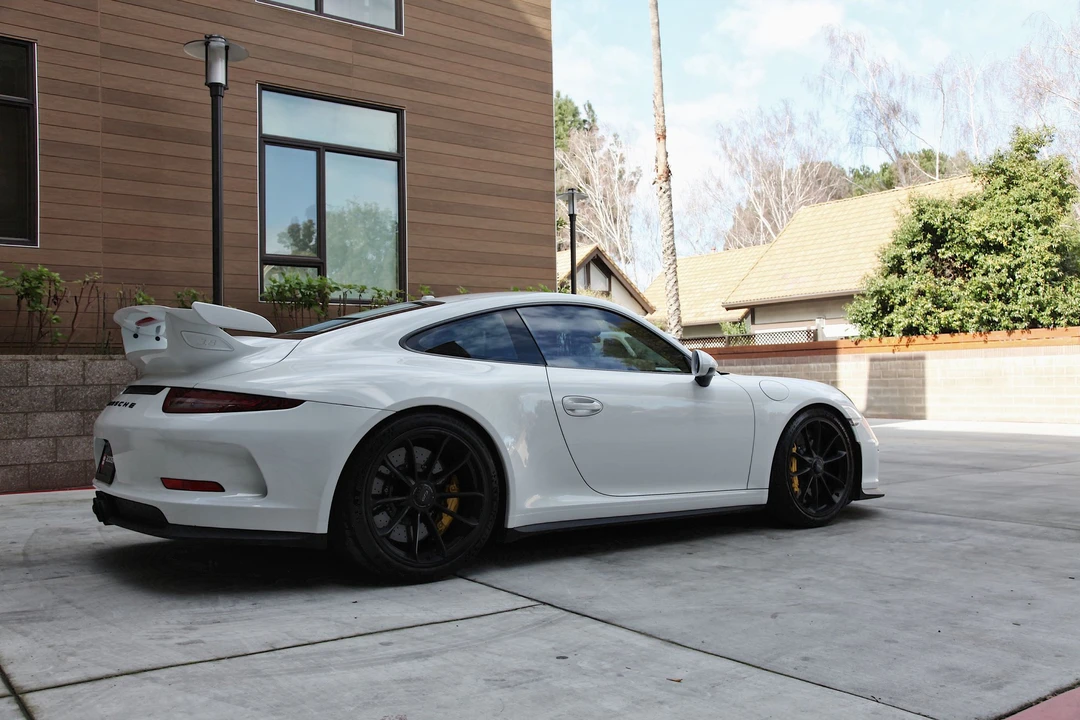 2016 Porsche 991 GT3 - Image 4 of 19