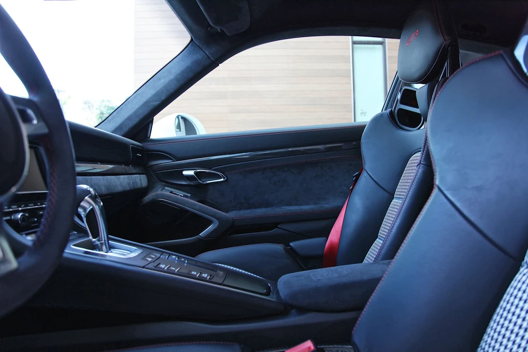 2016 Porsche 991 GT3 - Image 9 of 19
