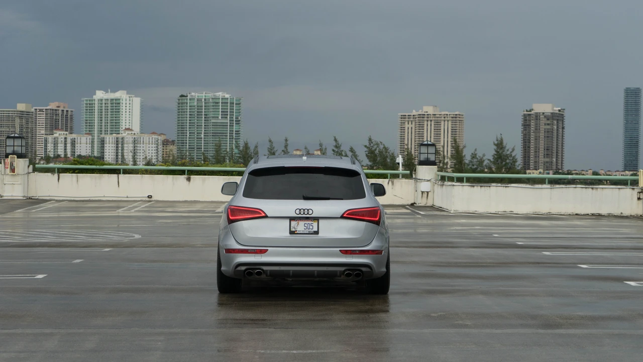 2016 Audi 8R SQ5 - Image 3 of 8