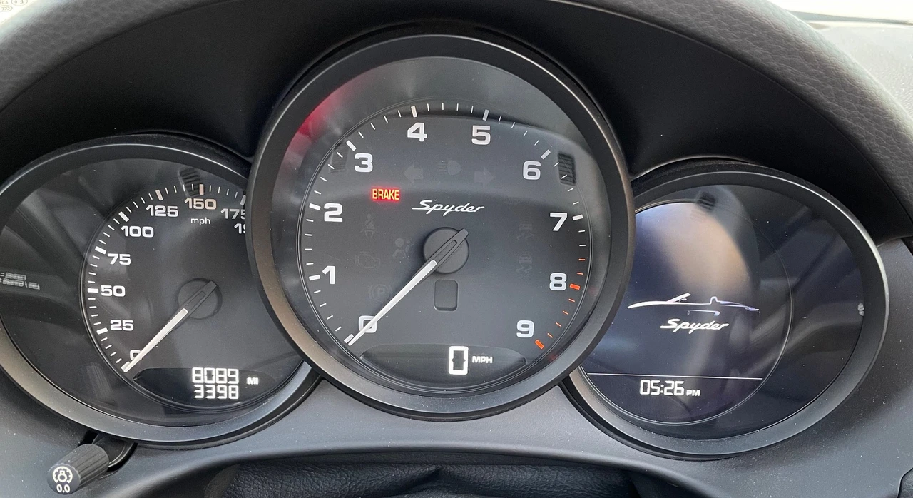 2016 Porsche 981 Boxster Spyder - Image 12 of 14