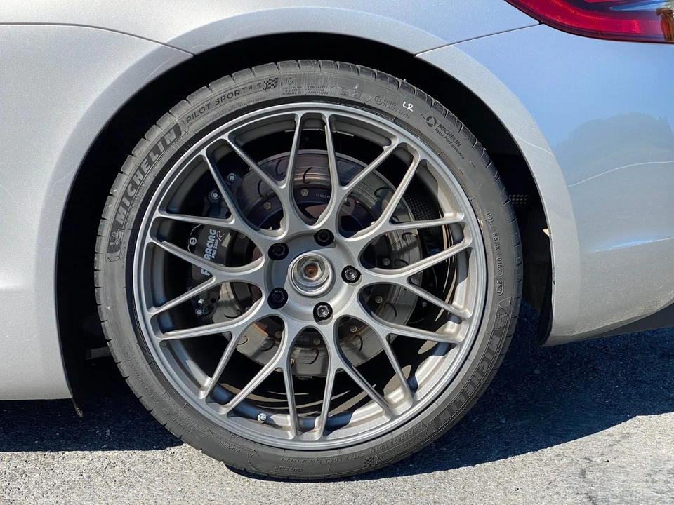 2016 Porsche 981 Cayman GT4 - Image 11 of 31