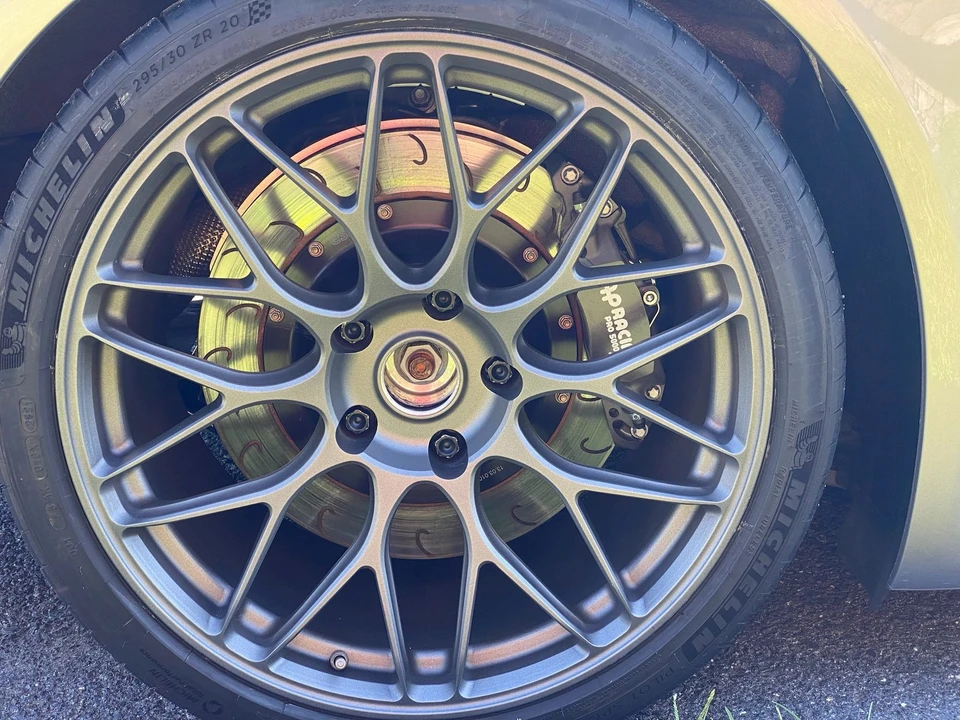 2016 Porsche 981 Cayman GT4 - Image 13 of 31