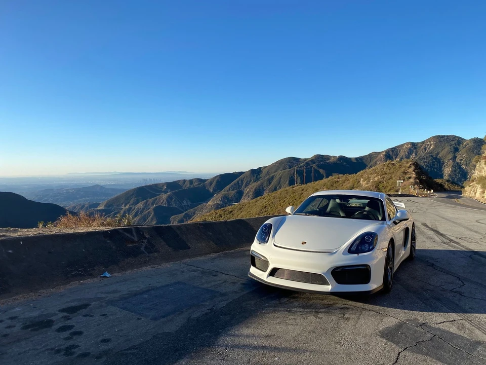 2016 Porsche 981 Cayman GT4 - Image 3 of 8