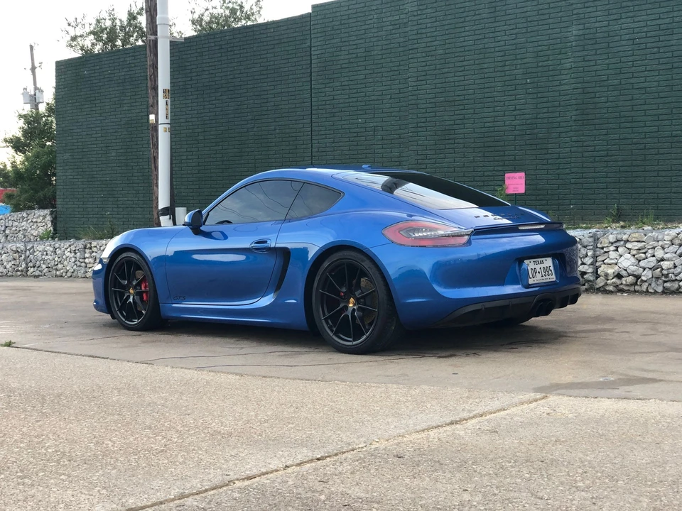 2016 Porsche 981 Cayman GTS - Image 10 of 31