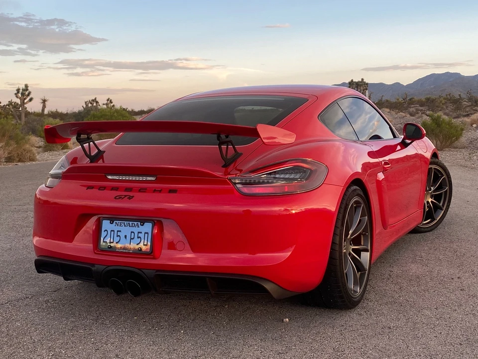 2016 Porsche 981 Cayman GT4 - Image 3 of 13