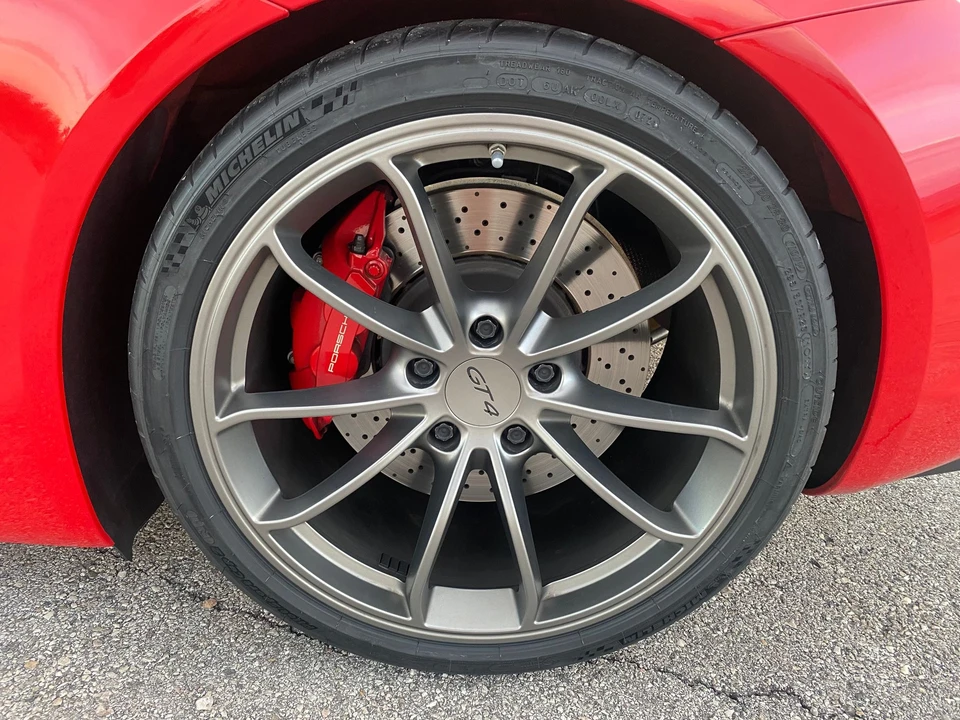 2016 Porsche 981 Cayman GT4 - Image 9 of 13