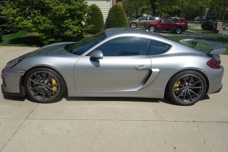 2016 Porsche 981 Cayman GT4 - Image 6 of 23