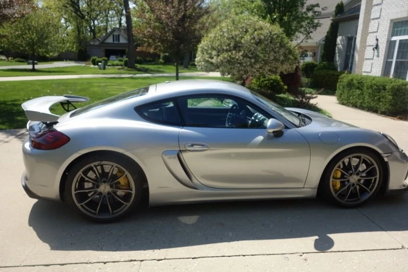 2016 Porsche 981 Cayman GT4 - Image 5 of 23