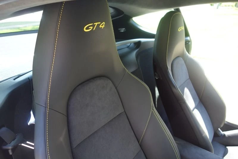 2016 Porsche 981 Cayman GT4 - Image 11 of 23