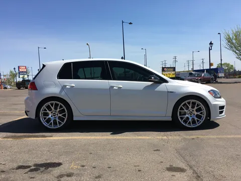 2016 Volkswagen Golf R
