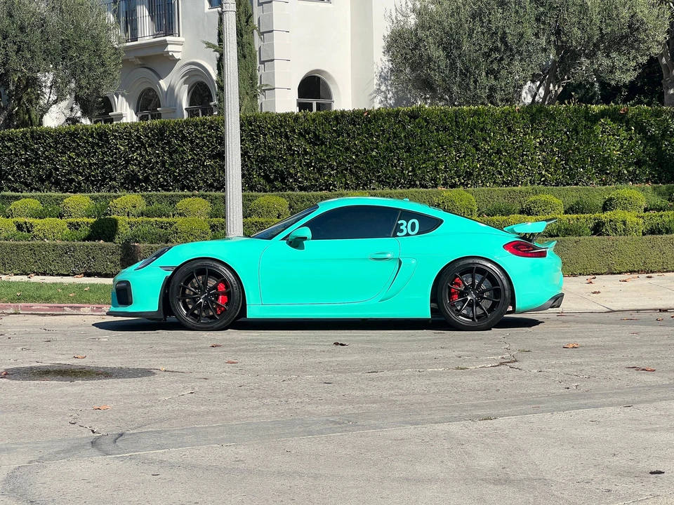 2016 Porsche 981 Cayman GT4 - Image 7 of 18