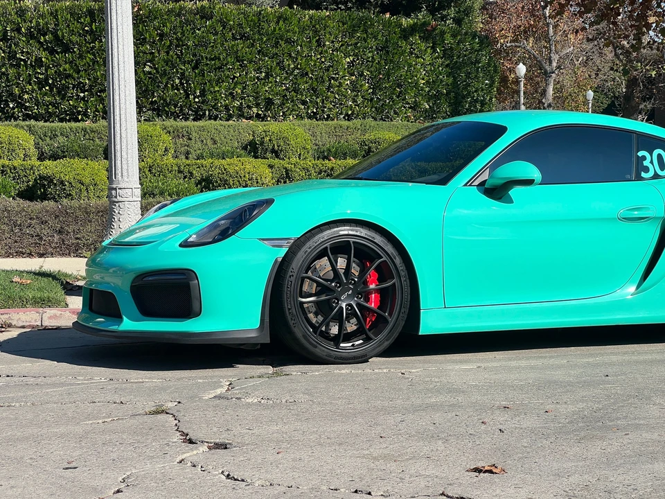 2016 Porsche 981 Cayman GT4 - Image 14 of 18