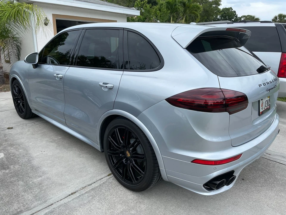 2016 Porsche 958 Cayenne GTS - Image 4 of 16