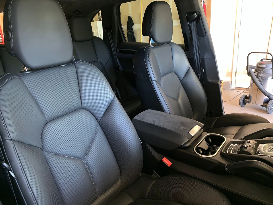 2016 Porsche 958 Cayenne GTS - Image 4 of 21