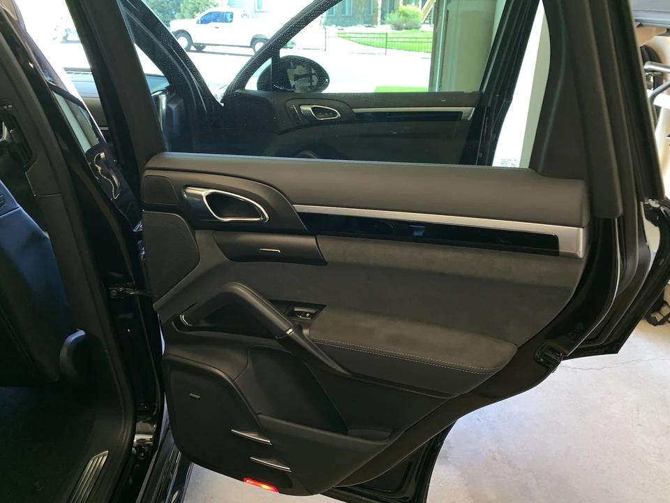 2016 Porsche 958 Cayenne GTS - Image 15 of 21